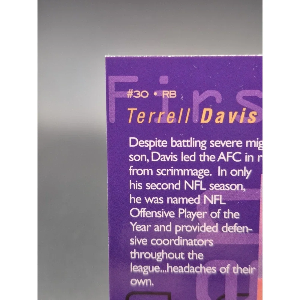 1997 Terrell Davis‎ Playoff First and Ten #145 Autographed Denver Broncos W/ COA